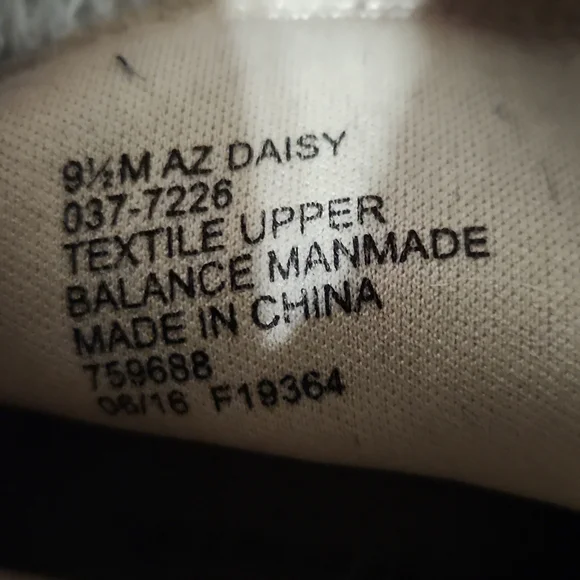 Tan Arizona booties - Picture 5 of 6